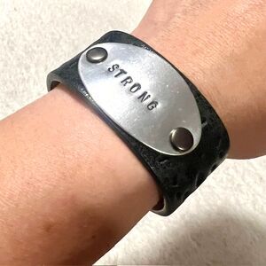 Black Leather Snap Button Strong Oval Silver Tone Bracelet